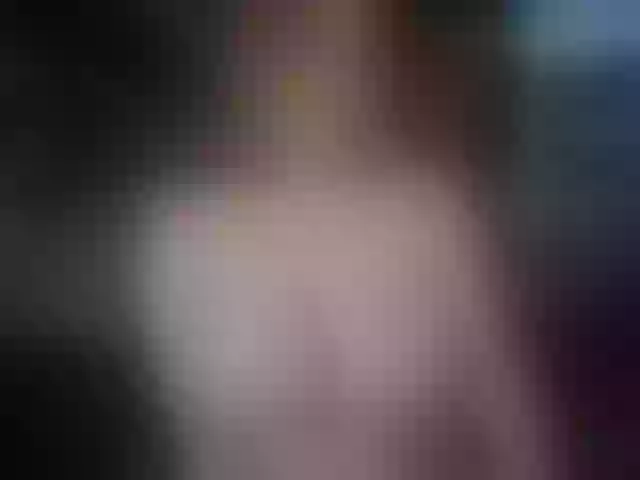 Live sex webcam photo for CrystalBarbie #276736371