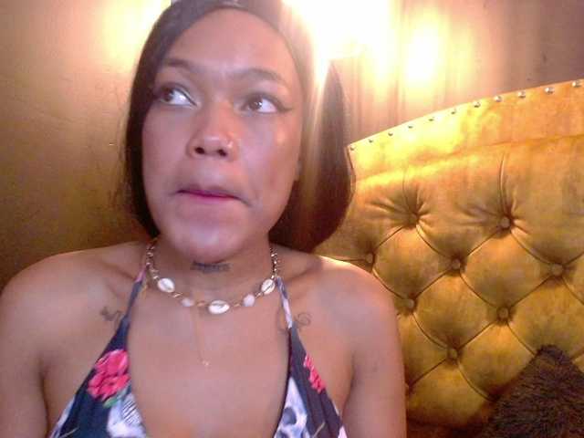 Live sex webcam photo for CrystalBrooke3x #290973921