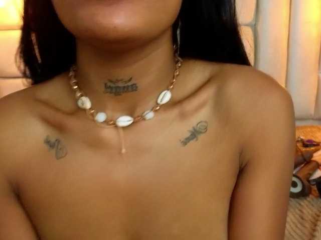 Live sex webcam photo for CrystalBrooke3x #291303166