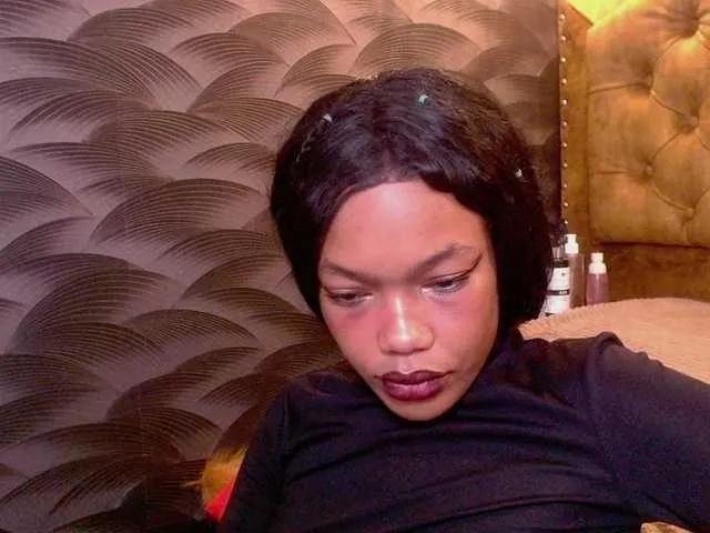 Live sex webcam photo for CrystalBrooke3x #292085032