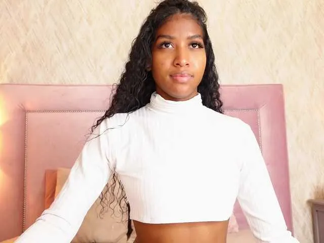 Live sex webcam photo for CrystalMar #277257100