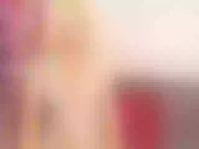 Live sex webcam photo for CrystalPretty #292076293