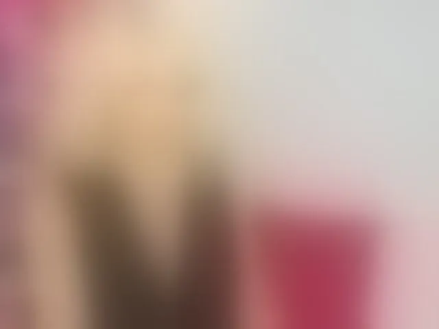 Live sex webcam photo for CrystalPretty #292485122