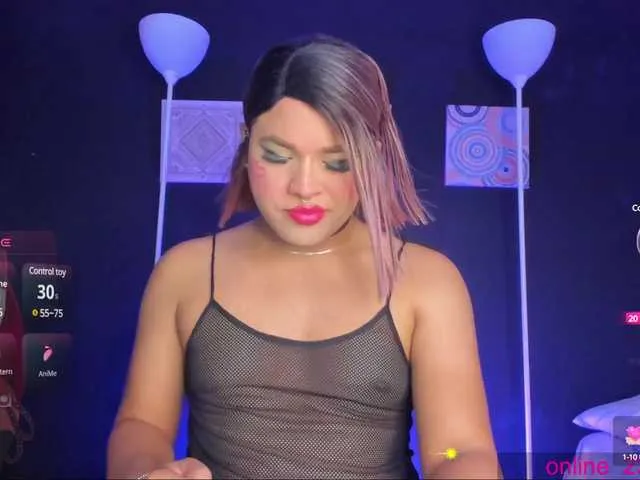 Live sex webcam photo for CrystalRambea #291115458