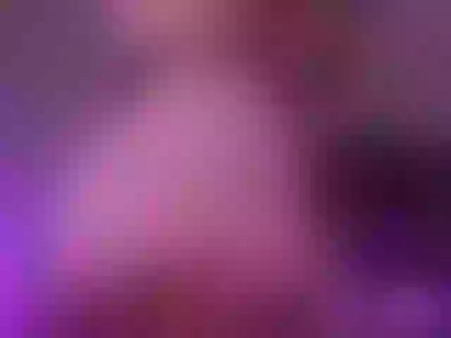 Live sex webcam photo for CrystalRed #292235345