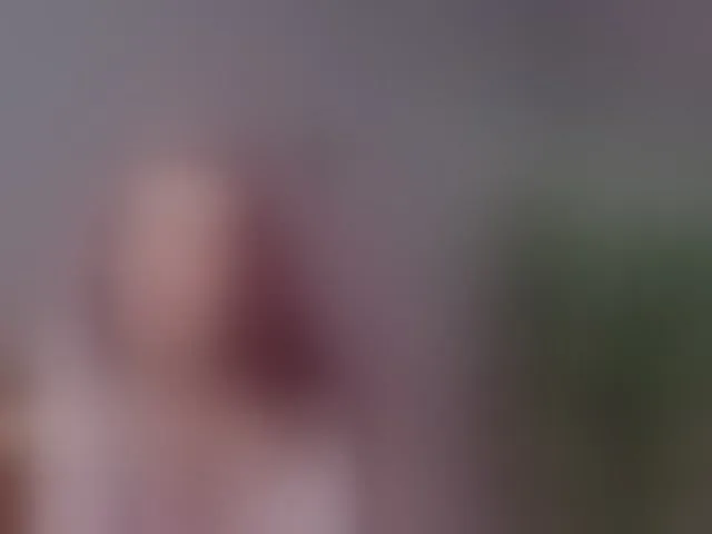 Live sex webcam photo for CrystalRed #293528303