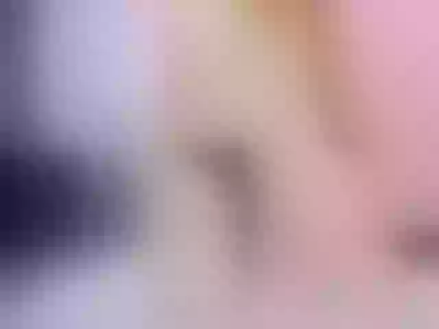 Live sex webcam photo for CrystalSmith #275720098