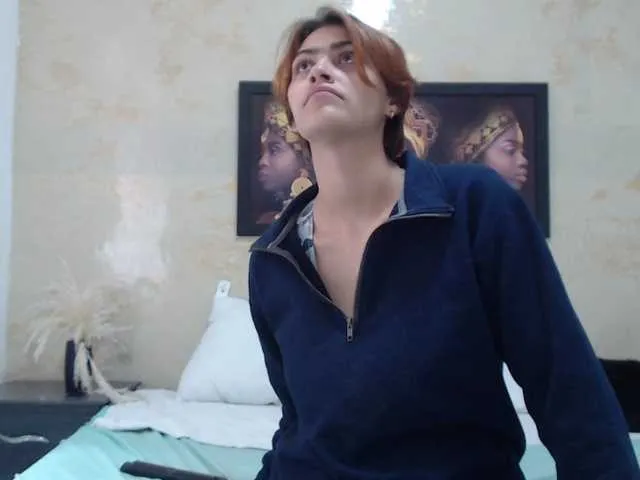Live sex webcam photo for CrystalStarX #291037660