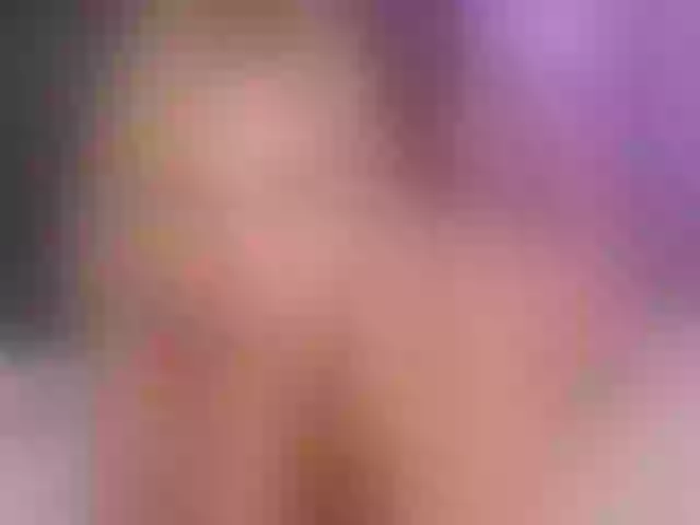 Live sex webcam photo for CrystalWoods94 #291909282