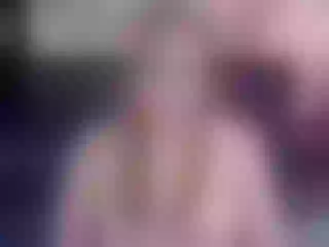 Live sex webcam photo for CrystallPaws #292009338