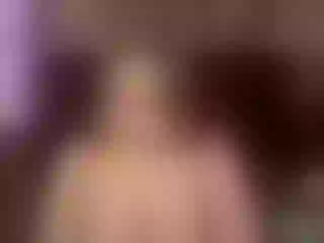 Live sex webcam photo for CrystallPaws #292105349