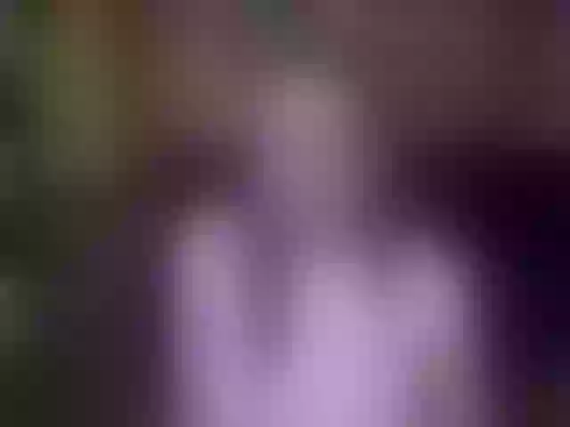 Live sex webcam photo for CrystallPaws #292173470