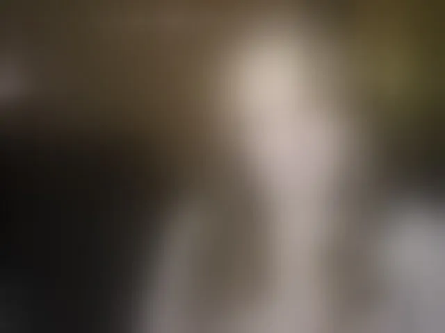 Live sex webcam photo for CrystallPaws #292672230