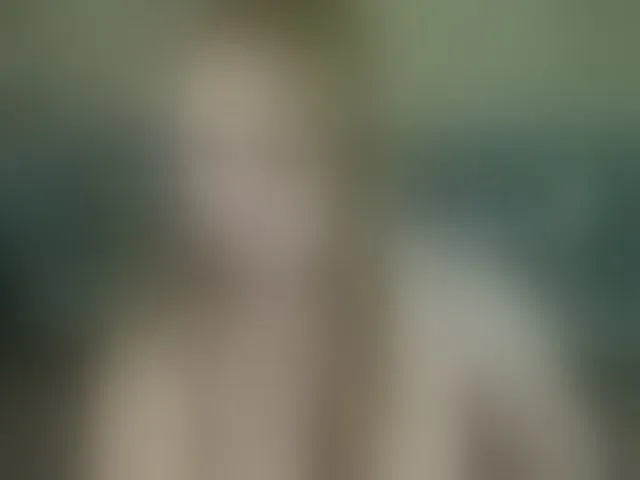 Live sex webcam photo for CrystallPaws #292696874