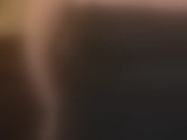 Live sex webcam photo for CrystallPaws #294078979