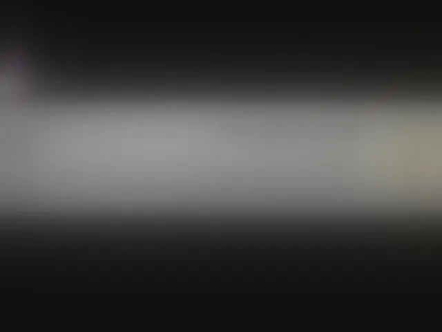 Live sex webcam photo for CrystallPaws #294131285