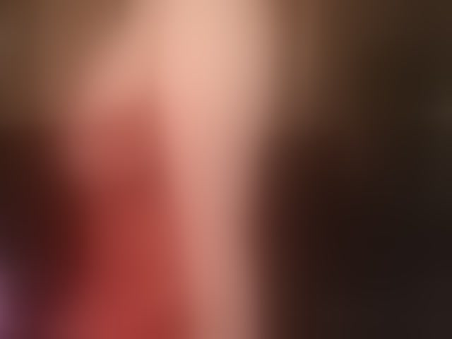 Live sex webcam photo for CrystallPaws #294289446