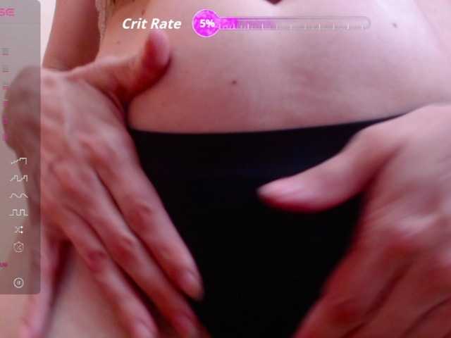 Live sex webcam photo for CrystinaDiaz #291642751