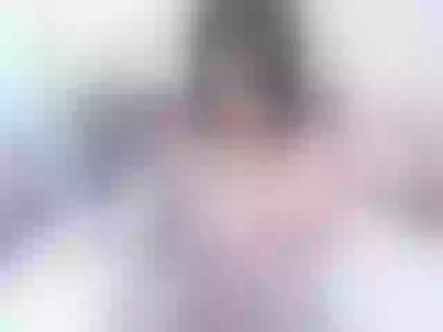 Live sex webcam photo for CrysttalMoon #291340684