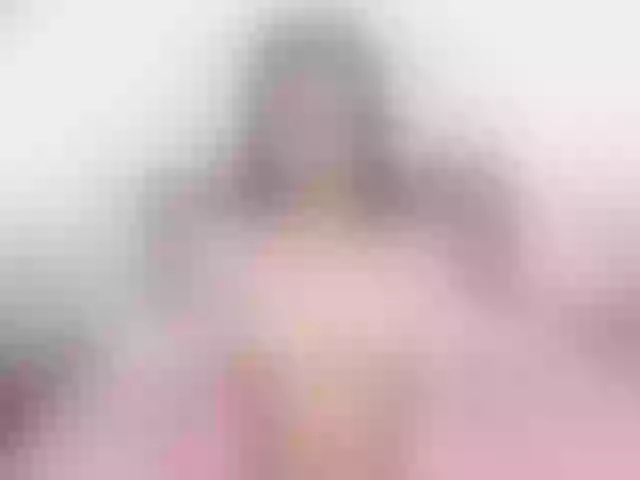 Live sex webcam photo for CrysttalMoon #291412790