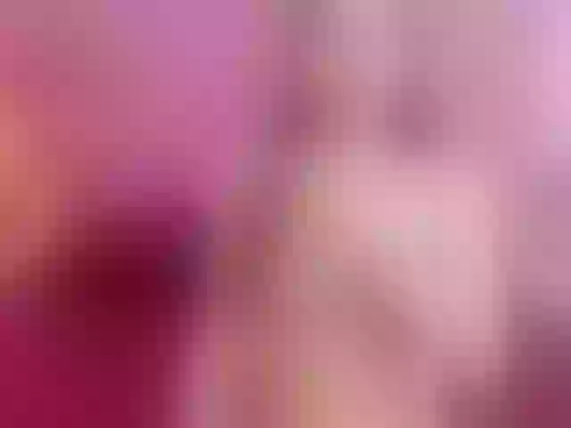 Live sex webcam photo for CrysttalMoon #291426900