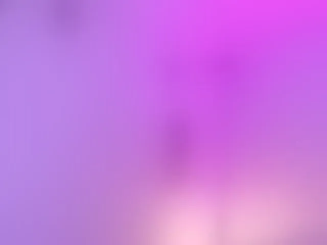 Live sex webcam photo for CrysttalMoon #292853724