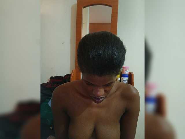 Live sex webcam photo for CumRelief #278010136