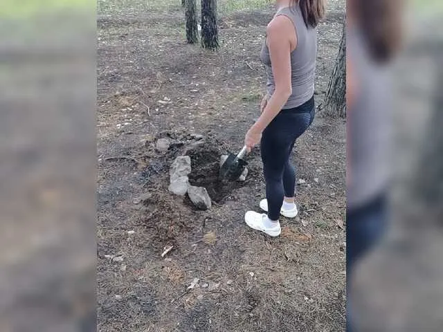 Live sex webcam photo for CumSquirtReal #275932762