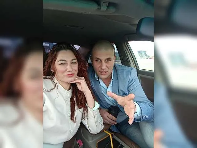 Live sex webcam photo for CumSquirtReal #276767592