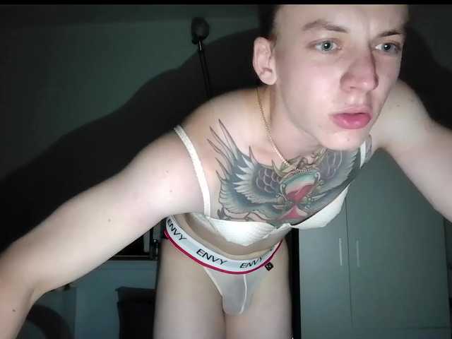 Live sex webcam photo for Cuminmyassplll #275897865