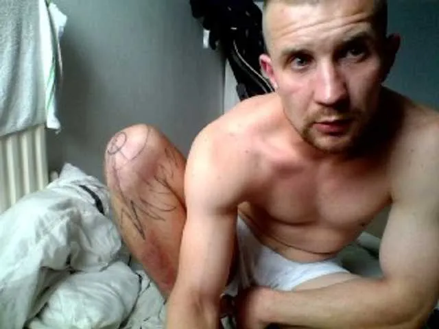 Live sex webcam photo for Curefordevill #274433061