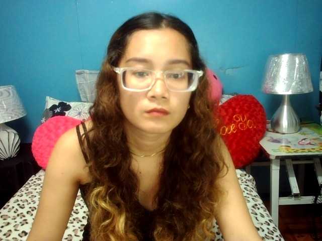 Live sex webcam photo for CurleyRizza21 #278151883