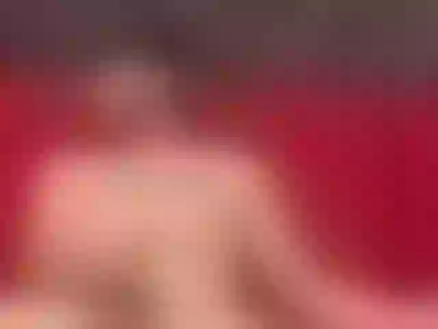 Live sex webcam photo for CurlyDiamond #278307578