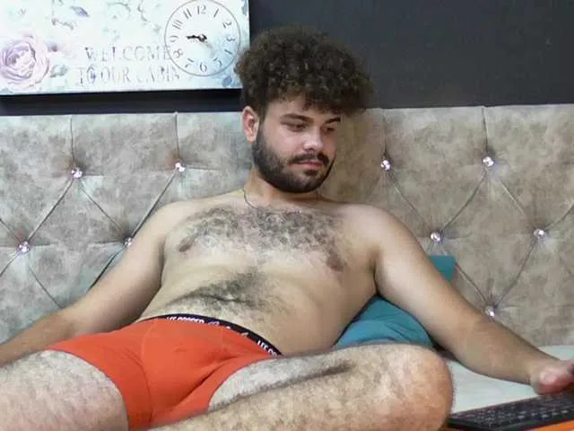 Live sex webcam photo for CurlyDiamond #288748261