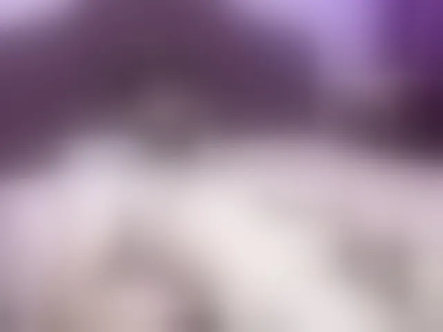 Live sex webcam photo for CurlyDiamond #289223648
