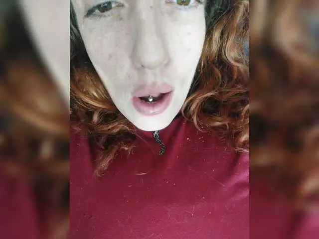 Live sex webcam photo for CurlyHanna #290178894