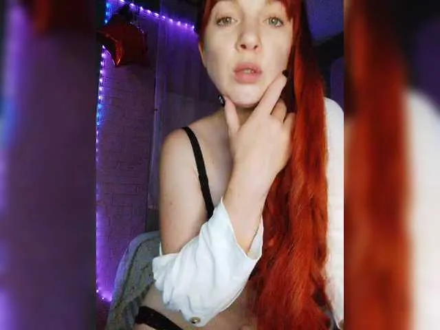 Live sex webcam photo for Curlyhair65 #291235655