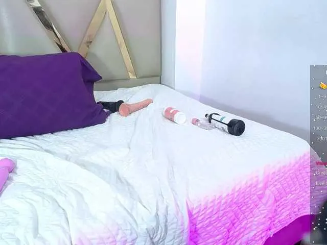 Live sex webcam photo for Curlyhornystepsis #288071371