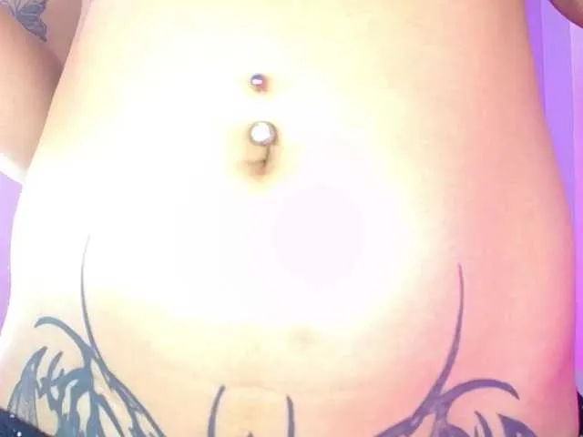 Live sex webcam photo for Curlyhornystepsis #289489804