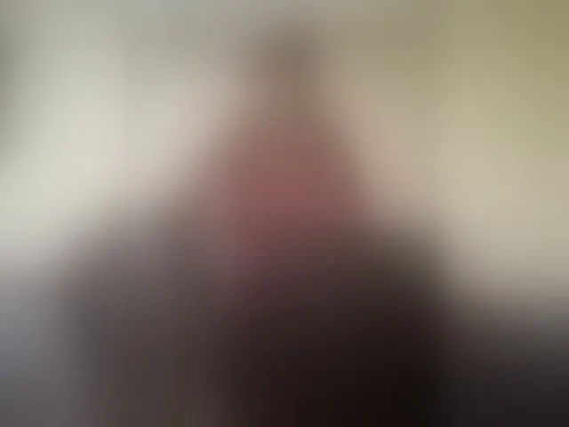 Live sex webcam photo for Curvy-maxy9 #293484681