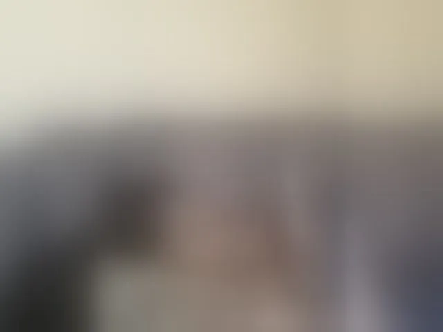 Live sex webcam photo for Curvy-maxy9 #293541190