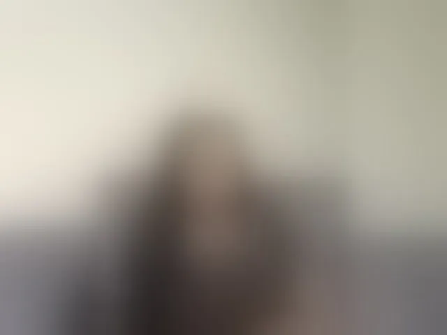 Live sex webcam photo for Curvy-maxy9 #293624185