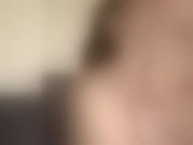 Live sex webcam photo for Curvy-maxy9 #293736755