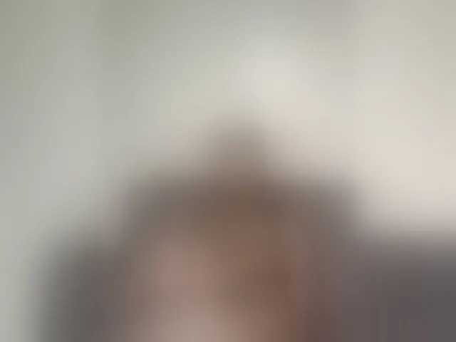 Live sex webcam photo for Curvy-maxy9 #293972713