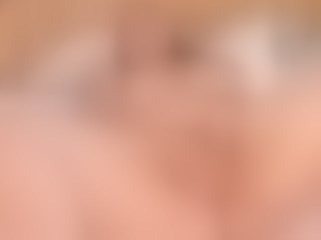 Live sex webcam photo for CurvyEmma #294029140