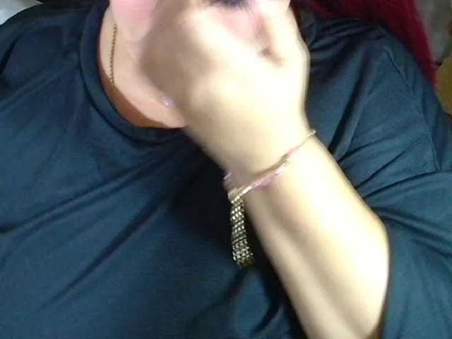 Live sex webcam photo for CurvyQueen #291428641