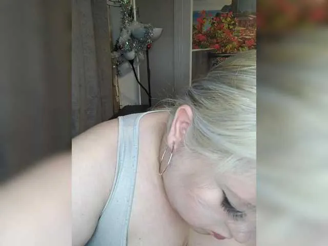 Live sex webcam photo for Cute-Baby #291722639