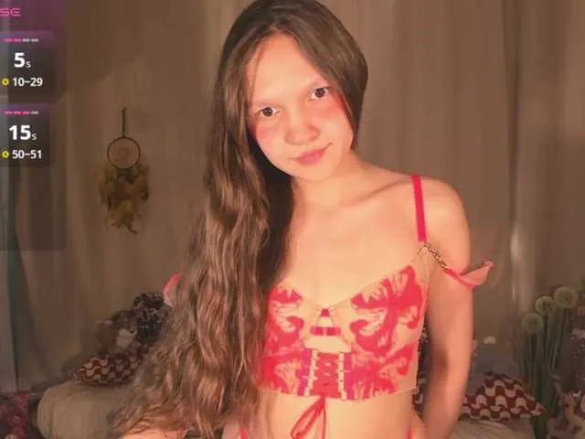 Live sex webcam photo for Cute-Lolly #293405835