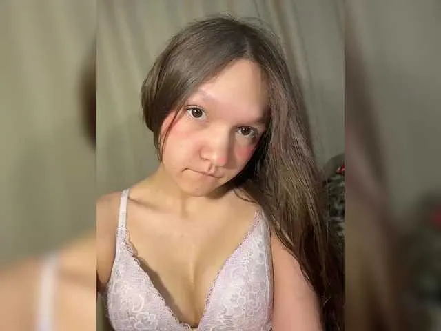 Live sex webcam photo for Cute-Lolly #293587902