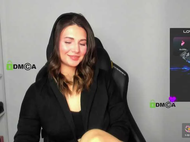 Live sex webcam photo for Cute-Shy #290978023